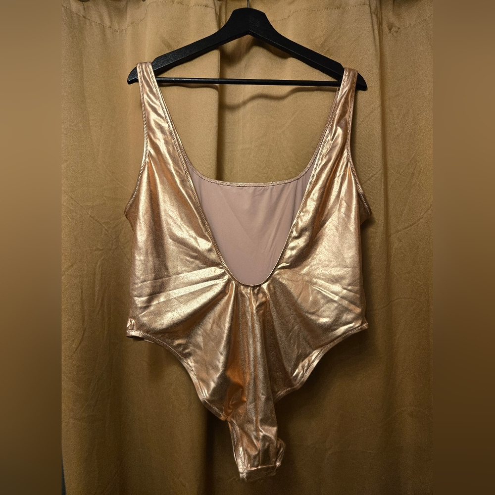 New Skims 4x high cut champagne one piece swimsuit - Picture 2 of 5